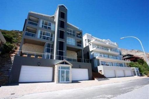 фото отеля Gordon's Bay Holiday Retreats Apartments