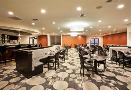 фото отеля Crowne Plaza Sacramento Northeast