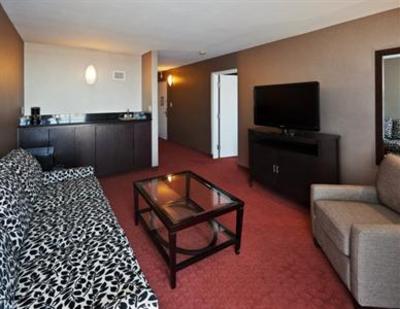 фото отеля Crowne Plaza Sacramento Northeast