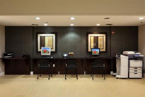 фото отеля Crowne Plaza Sacramento Northeast