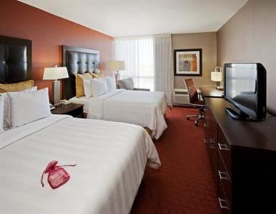 фото отеля Crowne Plaza Sacramento Northeast