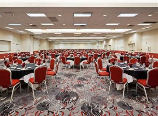 фото отеля Crowne Plaza Sacramento Northeast