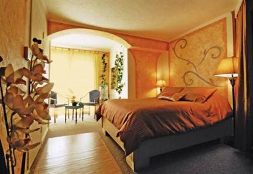 фото отеля Auberge Prema Shanti Val David