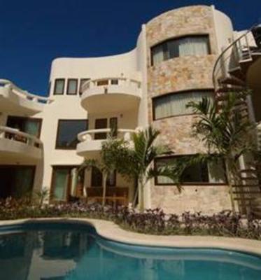 фото отеля Blue Parrot Inn Playa Del Carmen