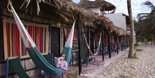 фото отеля Blue Parrot Inn Playa Del Carmen