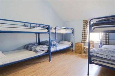 фото отеля Isaacs Hostel