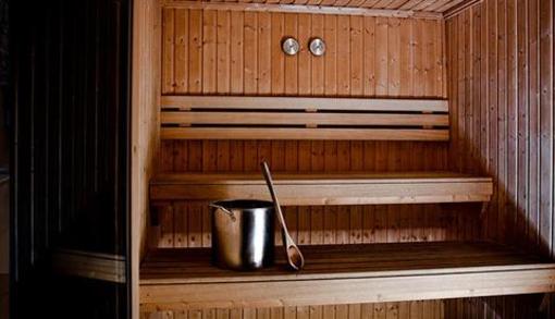 фото отеля Isaacs Hostel