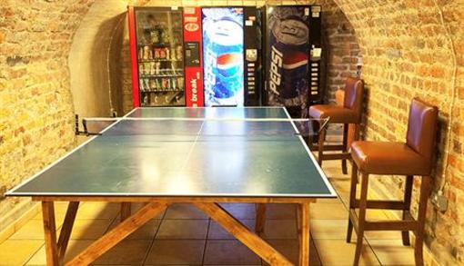 фото отеля Isaacs Hostel