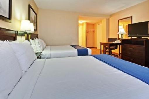 фото отеля Holiday Inn Express Nashville Downtown