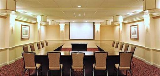 фото отеля Embassy Suites Hotel Philadelphia Airport