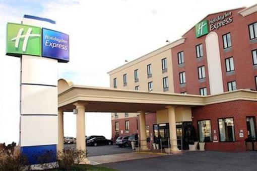 фото отеля Holiday Inn Express Kennedy Airport Jamaica New York City