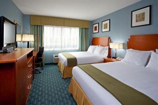 фото отеля Holiday Inn Express LaGuardia Airport New York City