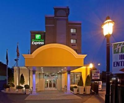 фото отеля Holiday Inn Express LaGuardia Airport New York City