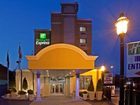 фото отеля Holiday Inn Express LaGuardia Airport New York City