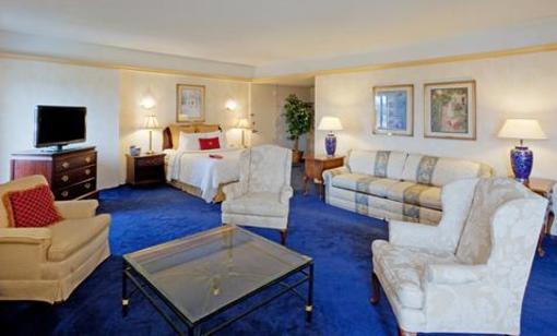 фото отеля Crowne Plaza Hotel Berkshires Pittsfield