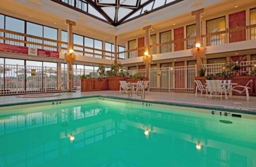 фото отеля Crowne Plaza Hotel Berkshires Pittsfield