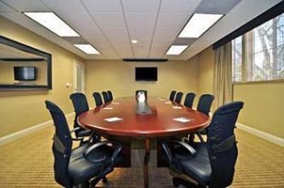 фото отеля BEST WESTERN PLUS Med Park Inn & Suites