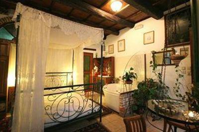 фото отеля Ifigenia Rooms Studios and Suites Chania