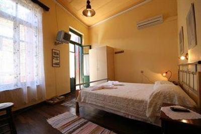 фото отеля Ifigenia Rooms Studios and Suites Chania