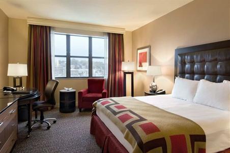 фото отеля Hilton Promenade at Branson Landing
