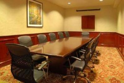 фото отеля Oxford Suites Spokane Valley