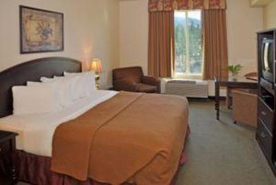 фото отеля Oxford Suites Spokane Valley