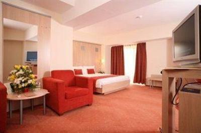 фото отеля Golden Tulip Times