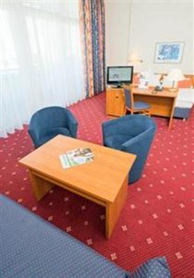 фото отеля Park Inn by Radisson Berlin City West