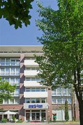 фото отеля Park Inn by Radisson Berlin City West
