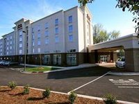 Hampton Inn and Suites Charlotte Airport