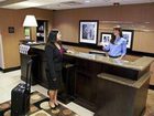 фото отеля Hampton Inn and Suites Charlotte Airport