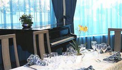 фото отеля Gabbiano Hotel Mola di Bari