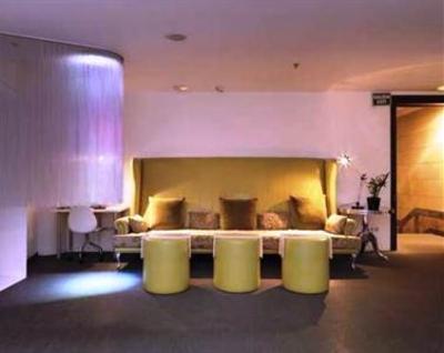 фото отеля Chic & Basic Born Hotel
