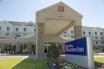 фото отеля Hilton Garden Inn Fayetteville/Fort Bragg