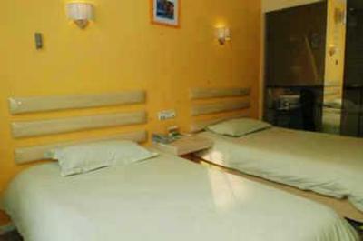 фото отеля Rest Motel Wenzhou Lucheng