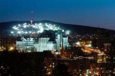 фото отеля Grand Times Hotel Sherbrooke