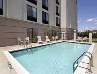 фото отеля Wingate by Wyndham Greensboro