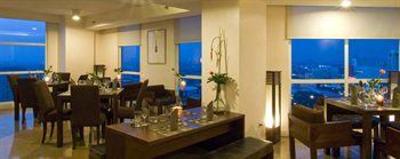 фото отеля Regalia Tower Suites