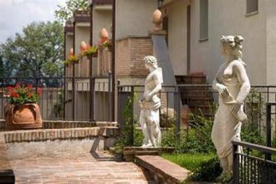 фото отеля Hotel Bramante Todi