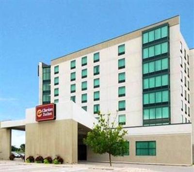 фото отеля Clarion Suites Central
