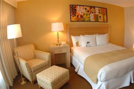 фото отеля Hilton Hotel & Executive Meeting Center Glendale (California)
