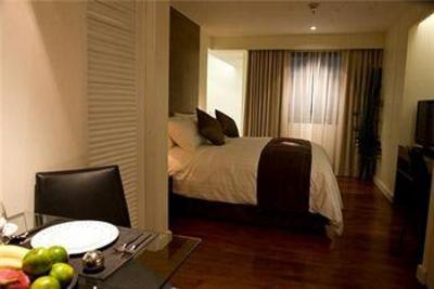 фото отеля Phachara Suites