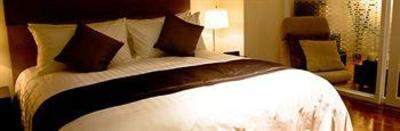фото отеля Phachara Suites