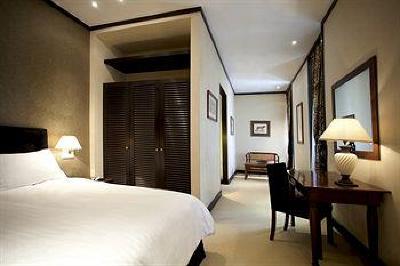 фото отеля Kefalari Suites Kifissia