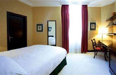фото отеля Kefalari Suites Kifissia
