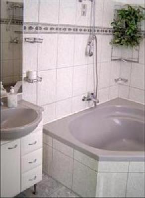 фото отеля Irini Panzio Guesthouse Budapest