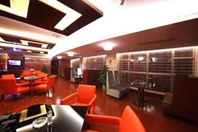 фото отеля Carrianna International Hotel