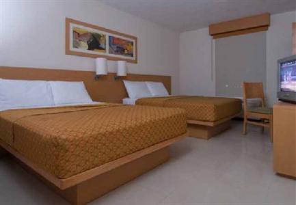 фото отеля City Express Tampico