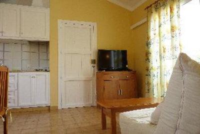 фото отеля Apartamentos Club Cales de Ponent Menorca