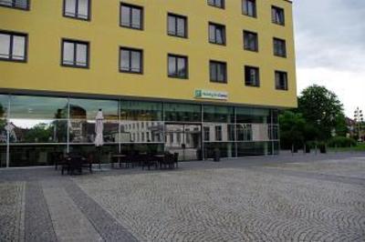 фото отеля Holiday Inn Express Singen